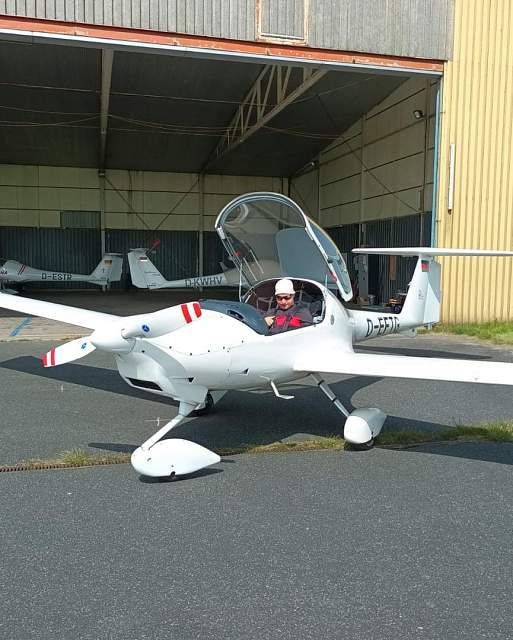 Wieder ein ehemaliger Flugschüler! - Hero image 1