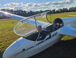 Noch ein erster Alleinflug über Brockzetel - Hero image 1